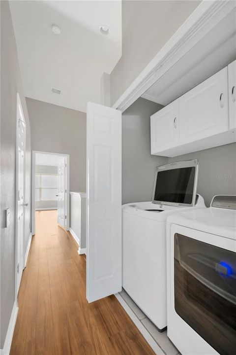 For Sale: $289,900 (2 beds, 2 baths, 1248 Square Feet)