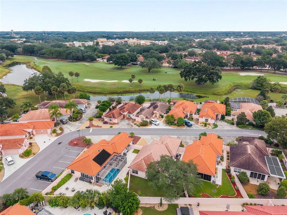 Active With Contract: $299,900 (2 beds, 2 baths, 1230 Square Feet)