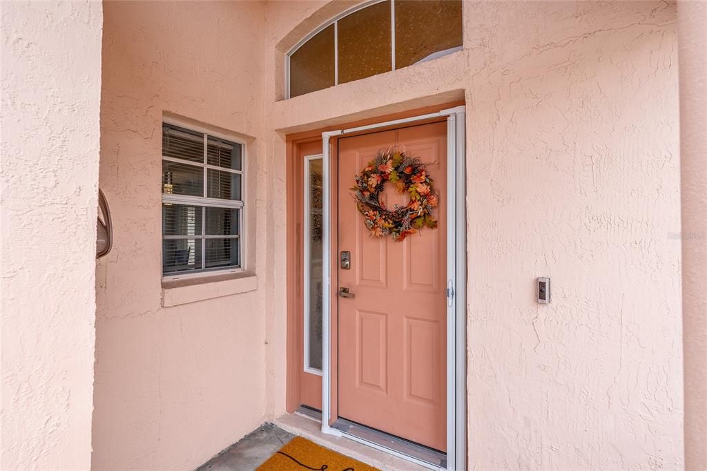 Active With Contract: $299,900 (2 beds, 2 baths, 1230 Square Feet)