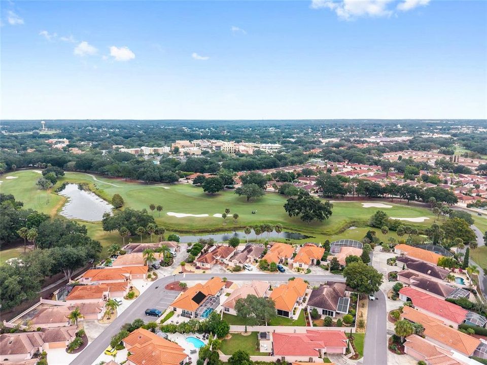 Active With Contract: $299,900 (2 beds, 2 baths, 1230 Square Feet)