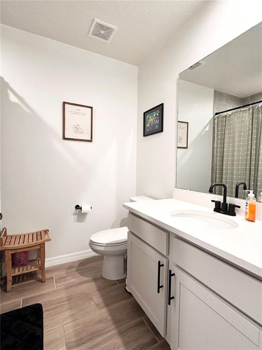 На продажу: $365,000 (3 спален, 2 ванн, 1484 Квадратных фут)