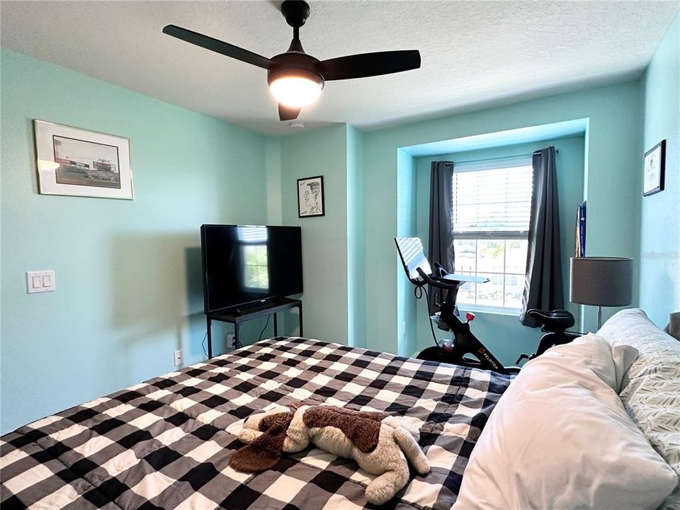 На продажу: $365,000 (3 спален, 2 ванн, 1484 Квадратных фут)