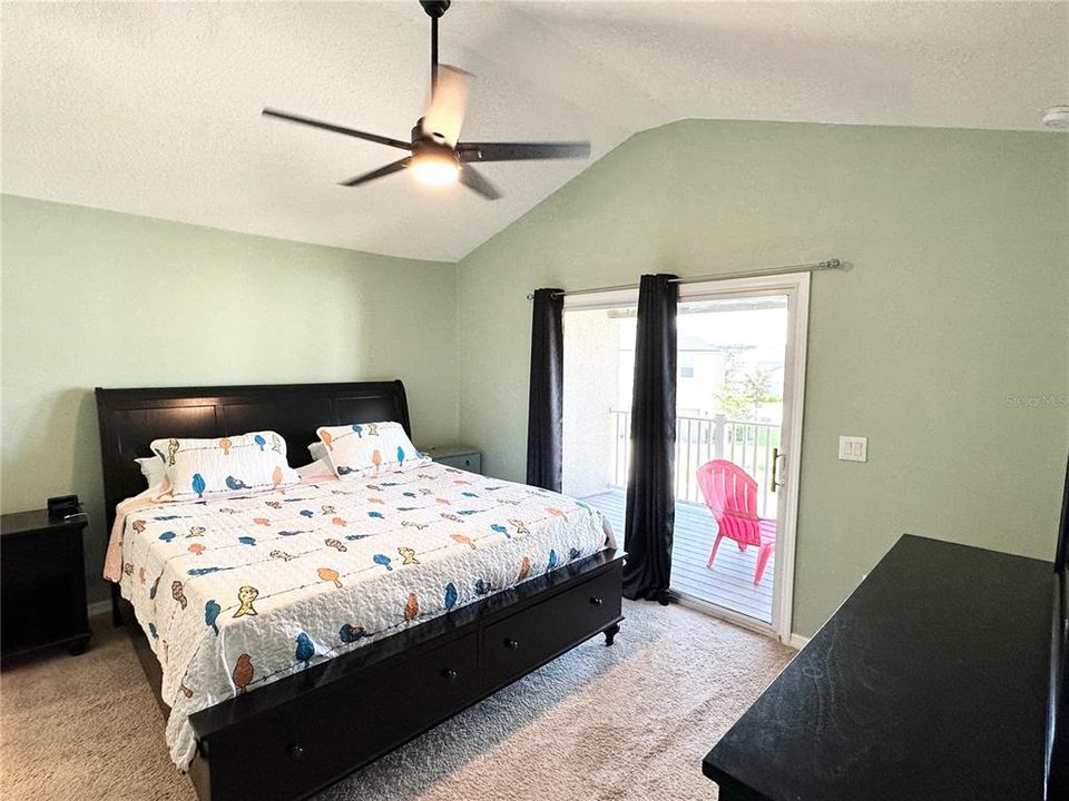 На продажу: $365,000 (3 спален, 2 ванн, 1484 Квадратных фут)