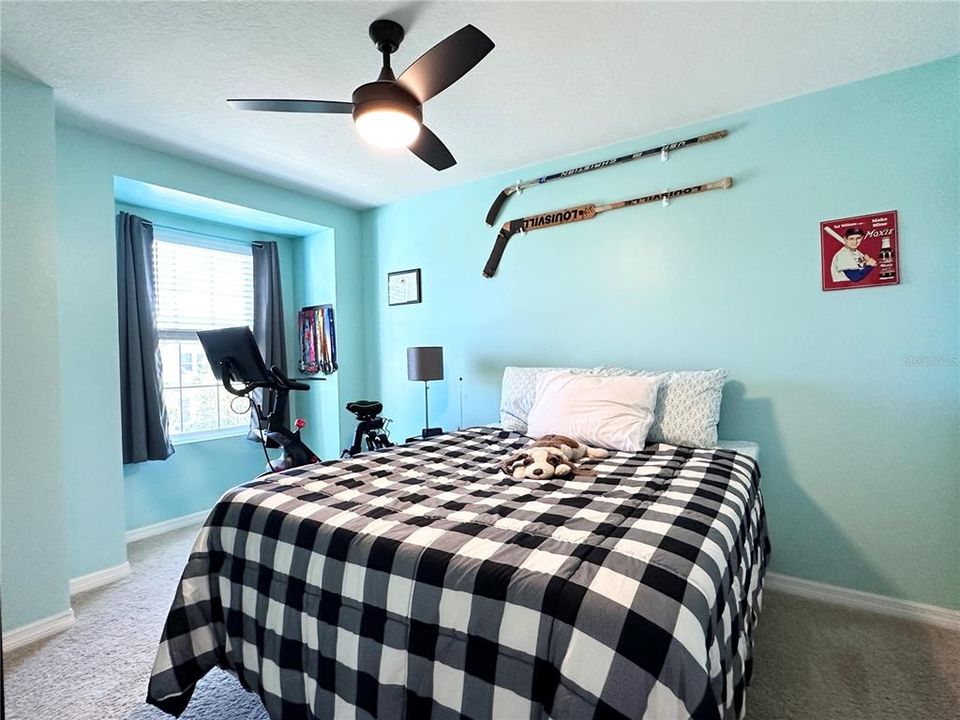 На продажу: $365,000 (3 спален, 2 ванн, 1484 Квадратных фут)