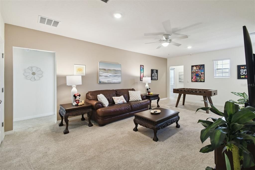 For Rent: $4,500 (7 beds, 5 baths, 3526 Square Feet)