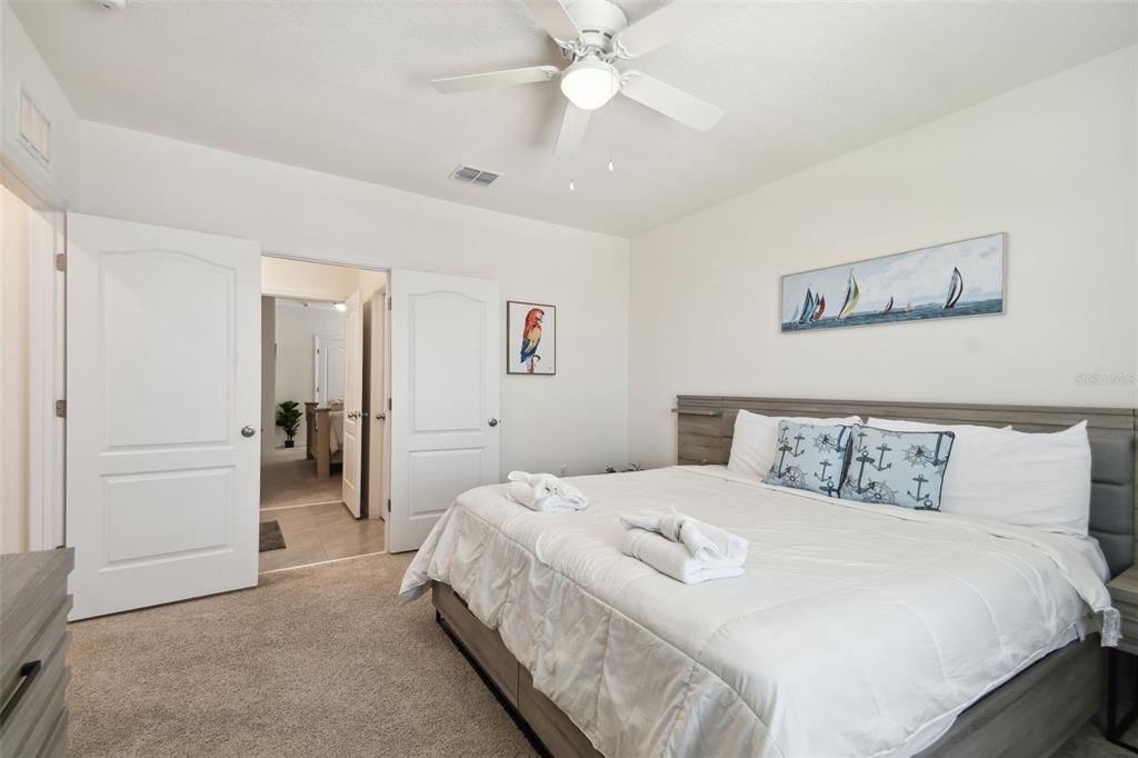 For Rent: $4,500 (7 beds, 5 baths, 3526 Square Feet)