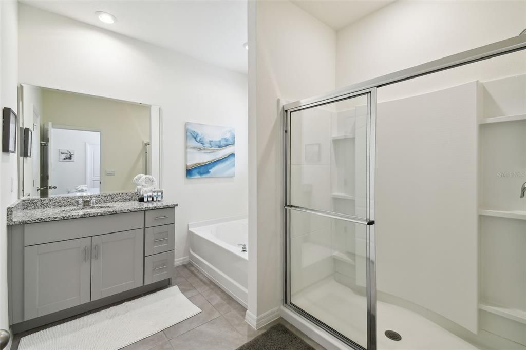 For Rent: $4,500 (7 beds, 5 baths, 3526 Square Feet)