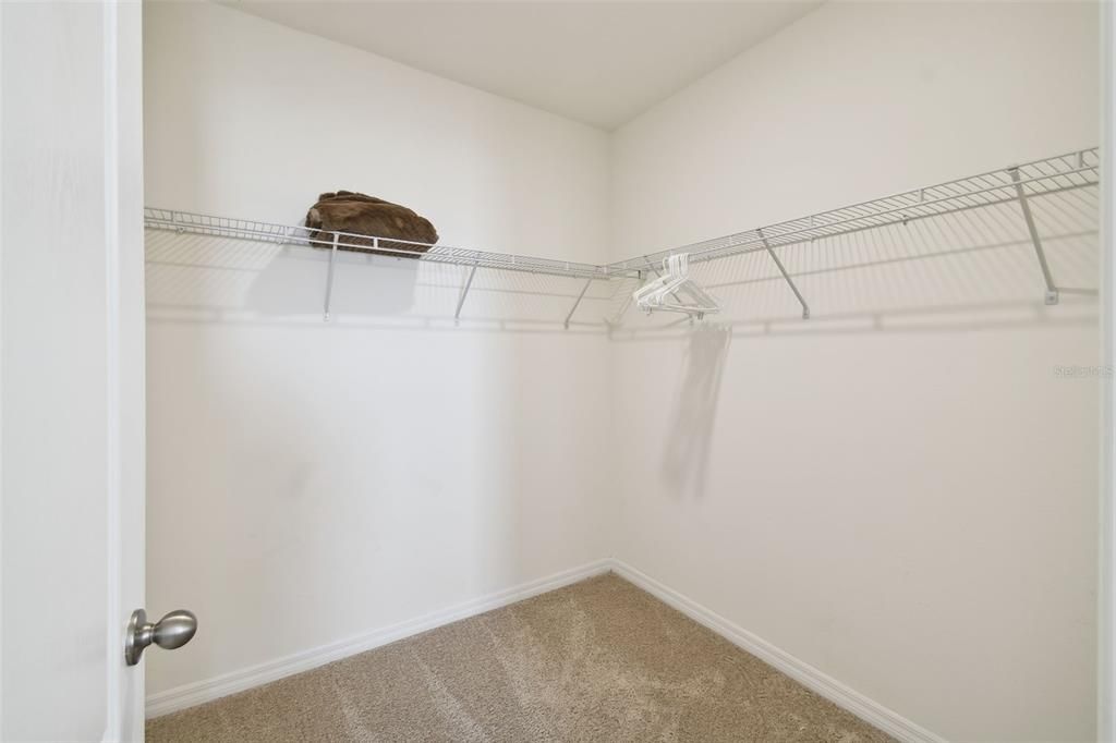 For Rent: $4,500 (7 beds, 5 baths, 3526 Square Feet)