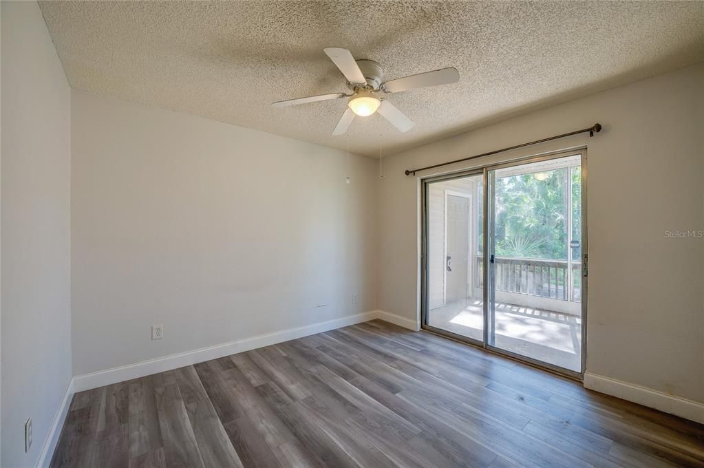 В аренду: $1,500 (2 спален, 2 ванн, 833 Квадратных фут)