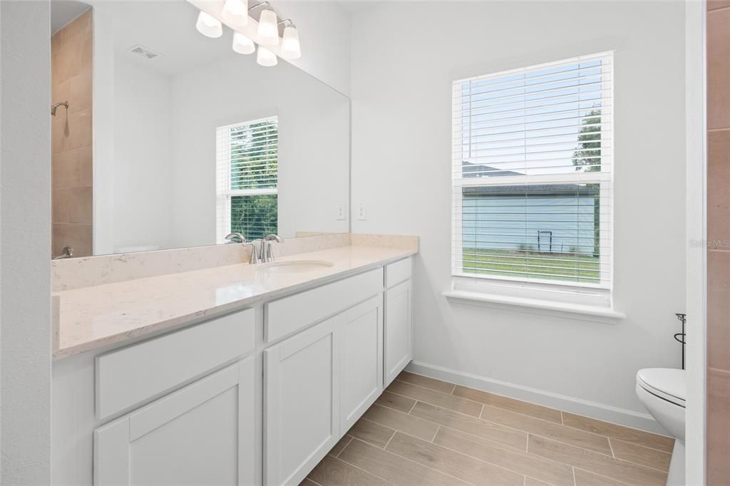 For Sale: $380,000 (4 beds, 3 baths, 2292 Square Feet)