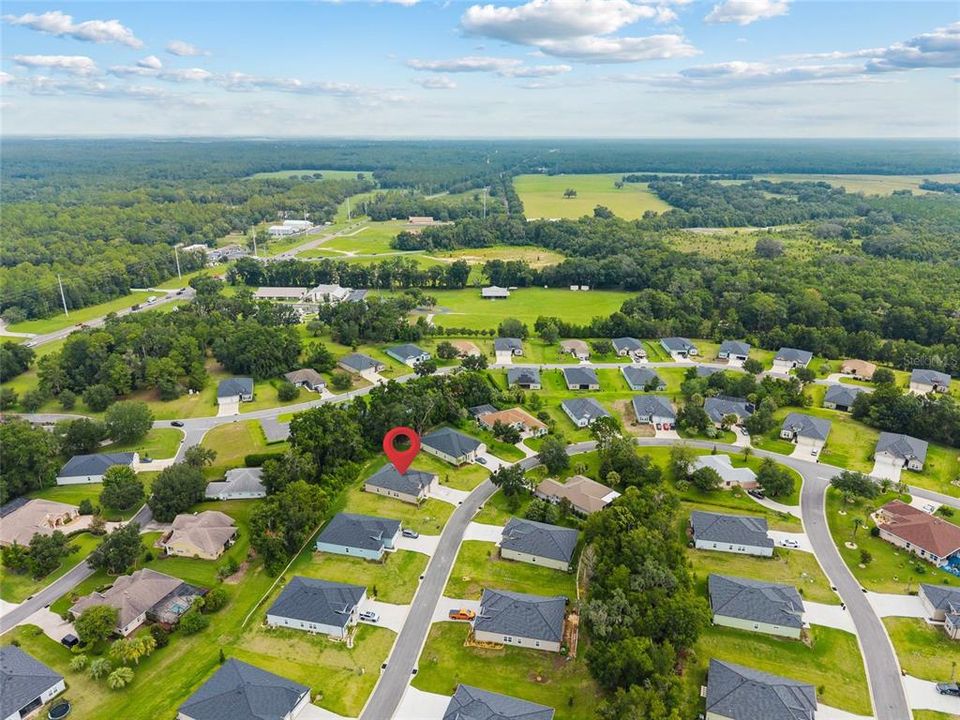 For Sale: $380,000 (4 beds, 3 baths, 2292 Square Feet)