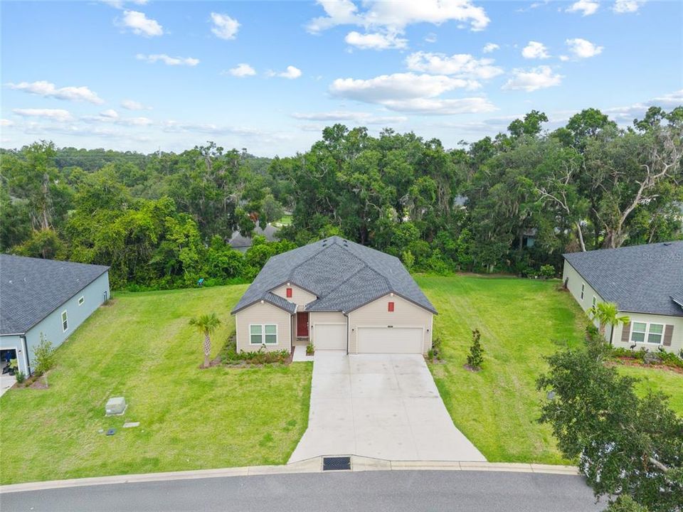 For Sale: $380,000 (4 beds, 3 baths, 2292 Square Feet)