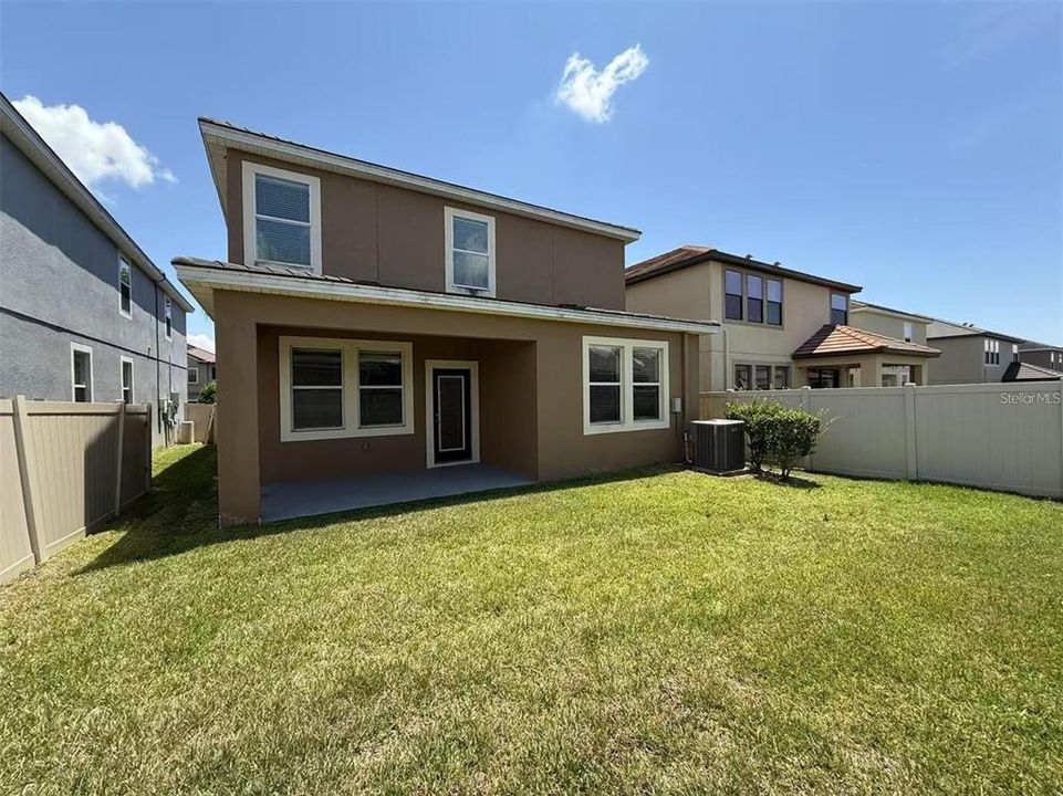 Active With Contract: $3,295 (5 beds, 3 baths, 2508 Square Feet)