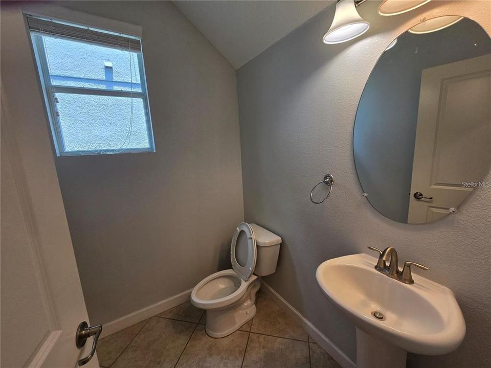 Active With Contract: $3,295 (5 beds, 3 baths, 2508 Square Feet)