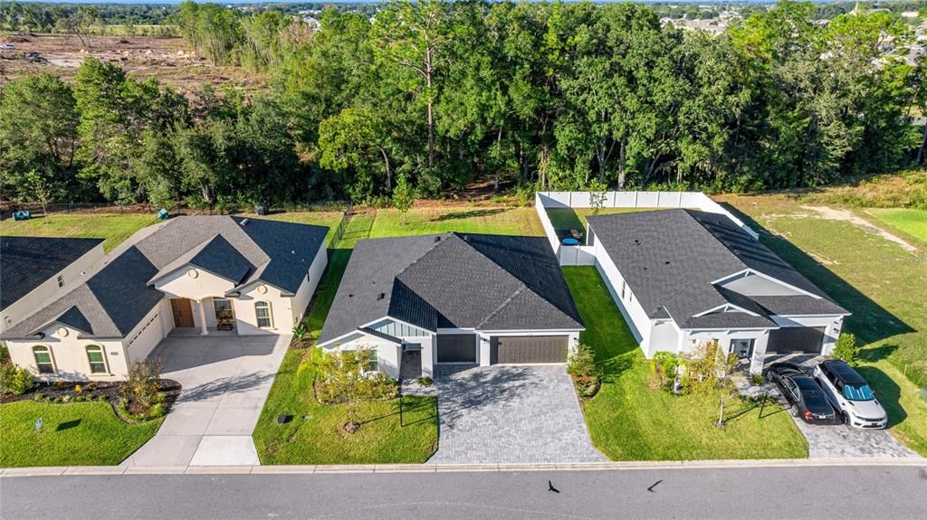 Под контрактом: $310,000 (2 спален, 2 ванн, 1810 Квадратных фут)