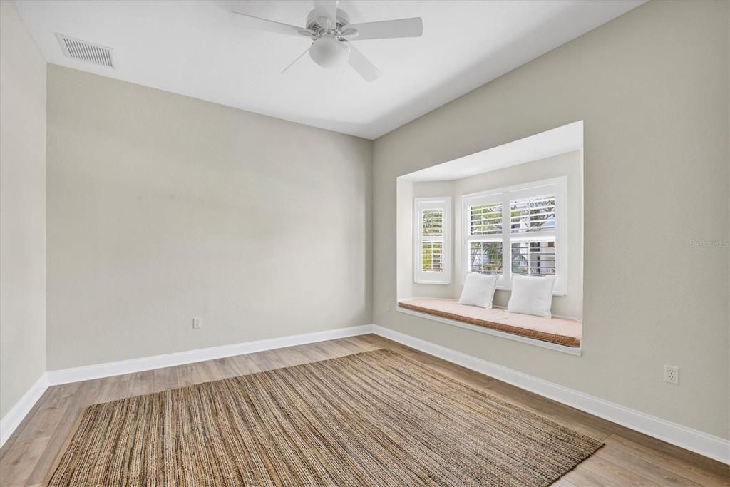 For Sale: $1,495,000 (4 beds, 3 baths, 3742 Square Feet)