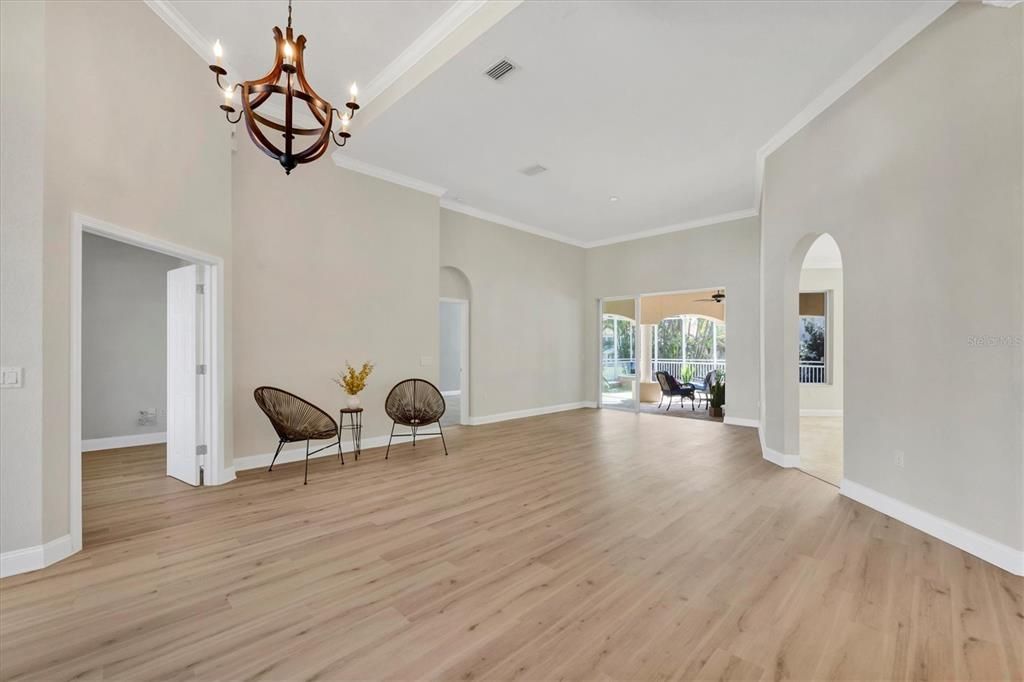 For Sale: $1,495,000 (4 beds, 3 baths, 3742 Square Feet)