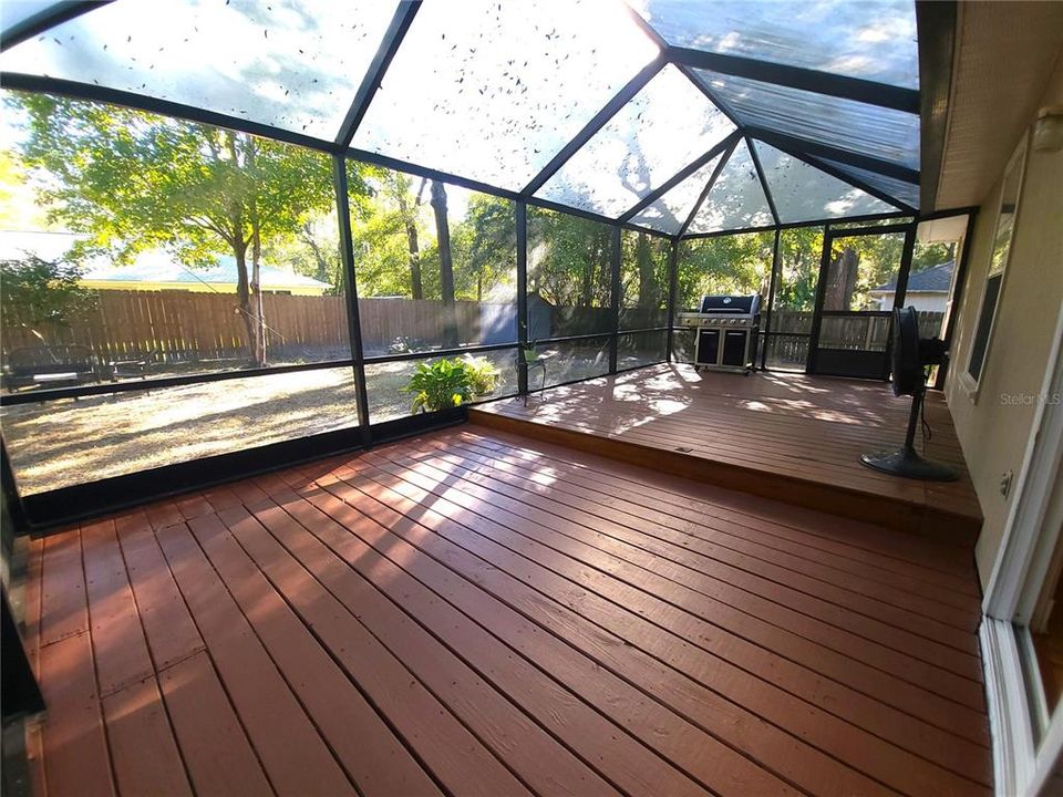 For Sale: $310,000 (3 beds, 2 baths, 1473 Square Feet)