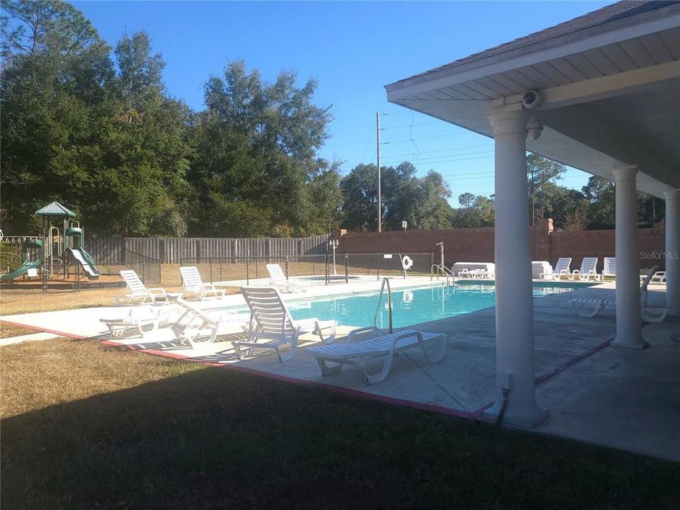 For Sale: $310,000 (3 beds, 2 baths, 1473 Square Feet)