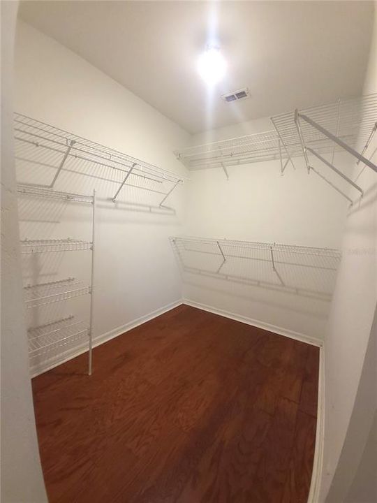 For Sale: $310,000 (3 beds, 2 baths, 1473 Square Feet)