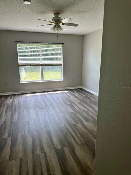 For Rent: $1,750 (3 beds, 2 baths, 1660 Square Feet)