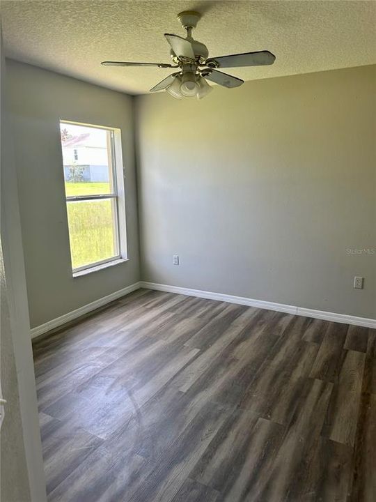 For Rent: $1,750 (3 beds, 2 baths, 1660 Square Feet)