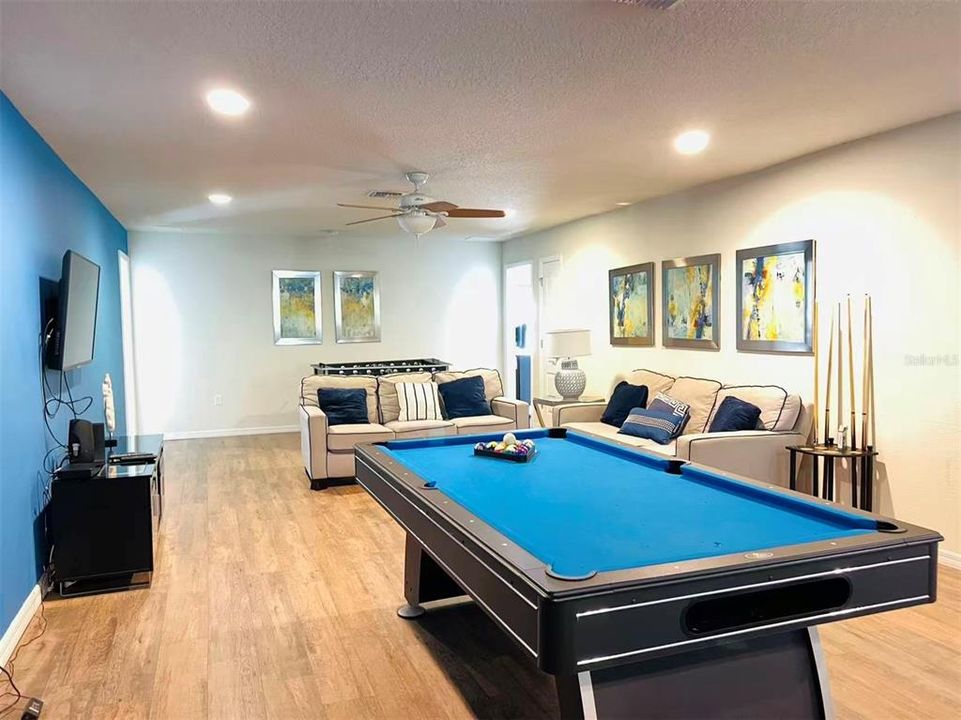 For Sale: $685,000 (8 beds, 6 baths, 4041 Square Feet)