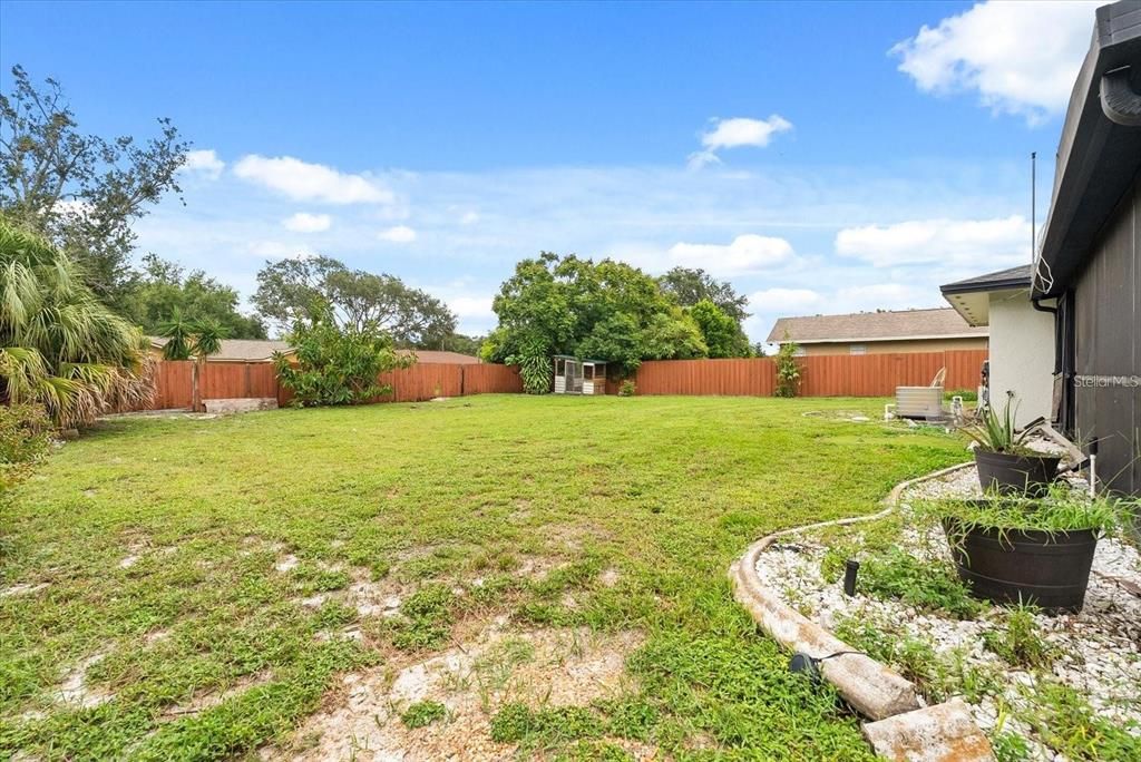 待售: $515,000 (4 贝兹, 2 浴室, 1904 平方英尺)