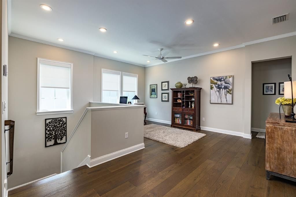 For Sale: $1,699,000 (4 beds, 3 baths, 3294 Square Feet)