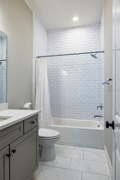 For Sale: $1,699,000 (4 beds, 3 baths, 3294 Square Feet)