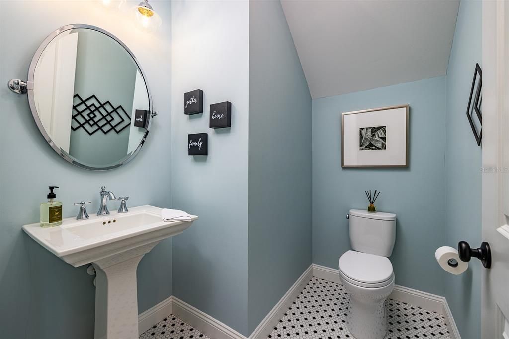 For Sale: $1,699,000 (4 beds, 3 baths, 3294 Square Feet)