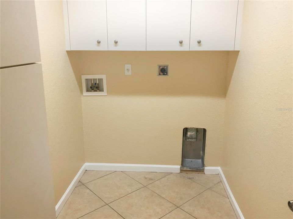 En Renta: $1,995 (4 camas, 2 baños, 2262 Pies cuadrados)