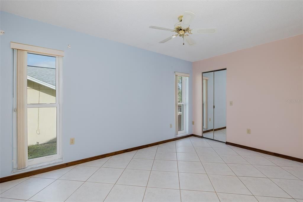 For Sale: $365,000 (3 beds, 2 baths, 2029 Square Feet)