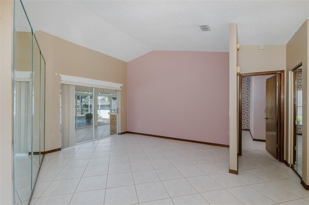 For Sale: $365,000 (3 beds, 2 baths, 2029 Square Feet)