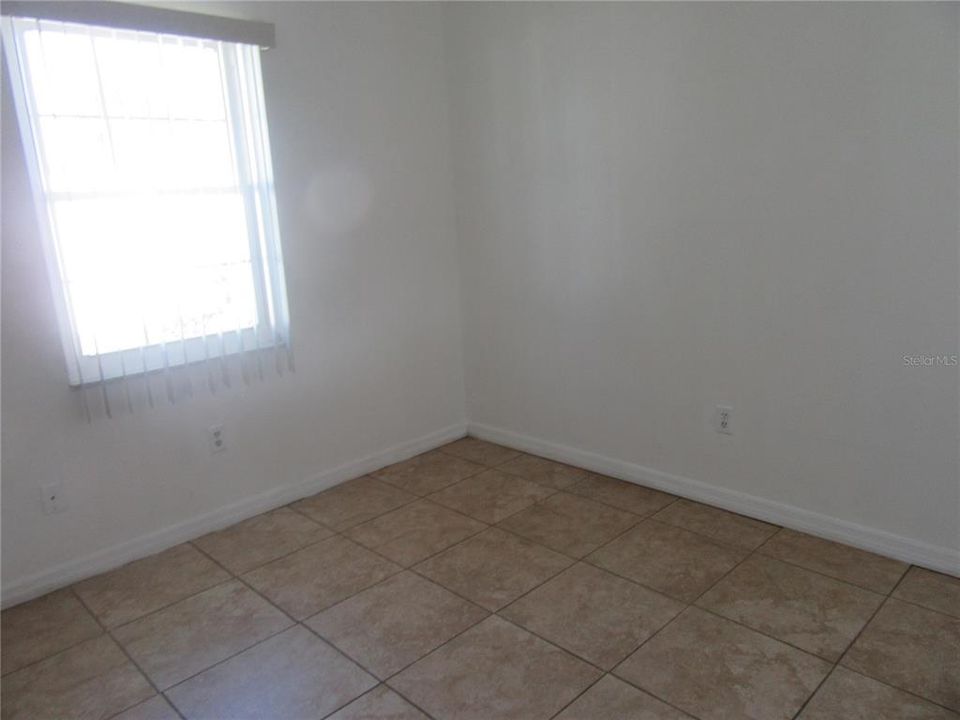 На продажу: $255,000 (3 спален, 2 ванн, 1216 Квадратных фут)