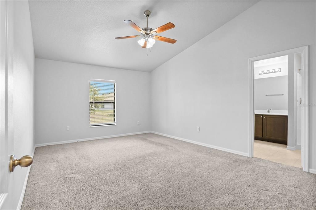 Active With Contract: $309,900 (4 beds, 2 baths, 1680 Square Feet)