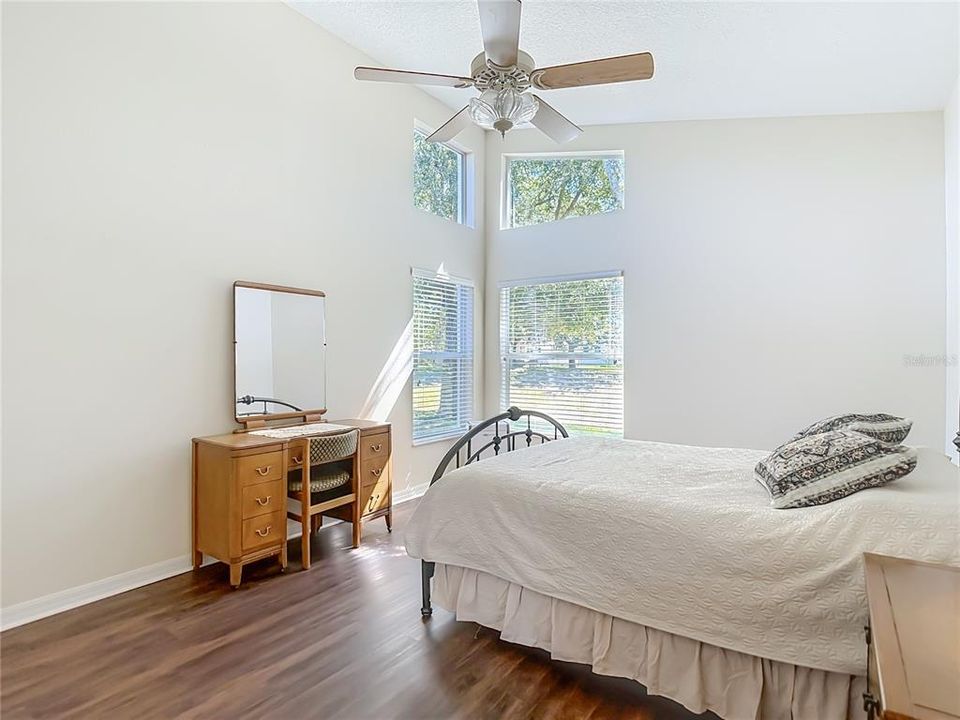 For Sale: $284,900 (3 beds, 2 baths, 1991 Square Feet)