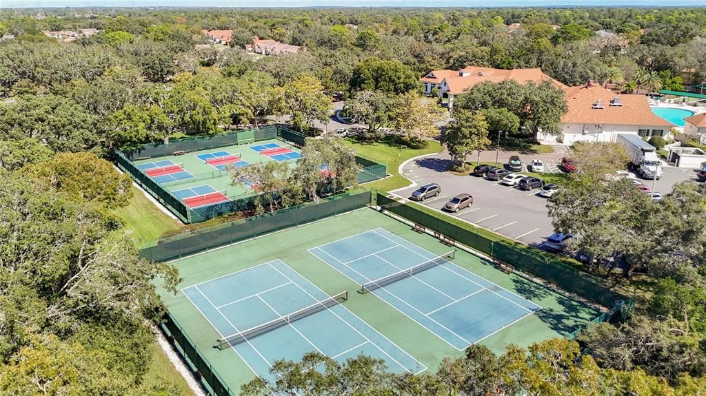 For Sale: $284,900 (3 beds, 2 baths, 1991 Square Feet)