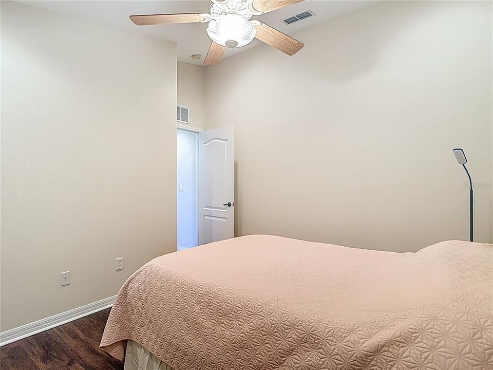 For Sale: $284,900 (3 beds, 2 baths, 1991 Square Feet)