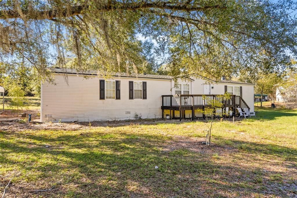 For Sale: $205,000 (3 beds, 2 baths, 1944 Square Feet)