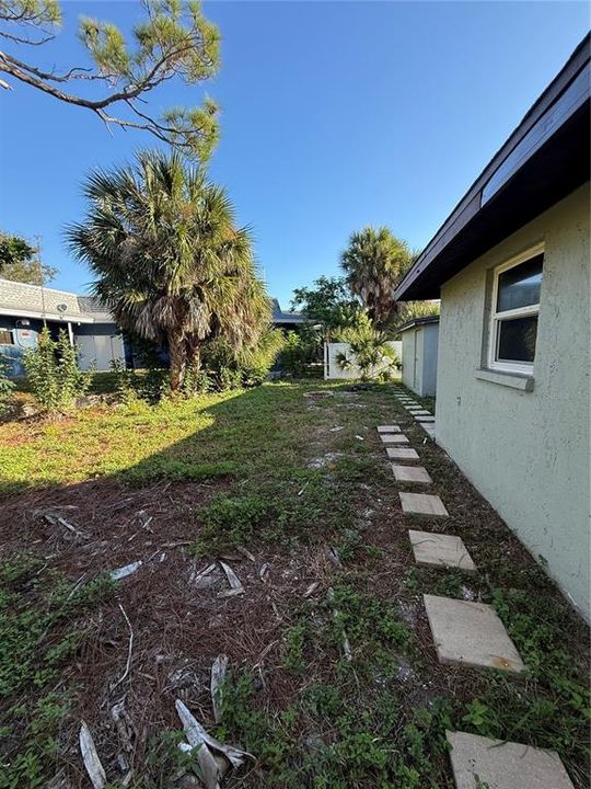 待售: $425,000 (3 贝兹, 0 浴室, 1990 平方英尺)