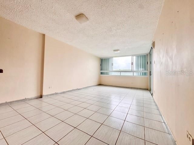 En Venta: $243,000 (1 camas, 1 baños, 798 Pies cuadrados)