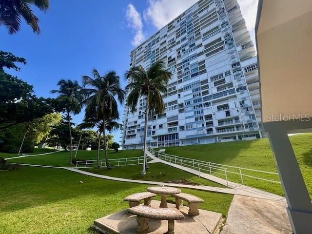 En Venta: $243,000 (1 camas, 1 baños, 798 Pies cuadrados)