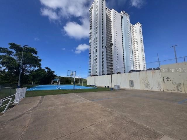En Venta: $243,000 (1 camas, 1 baños, 798 Pies cuadrados)