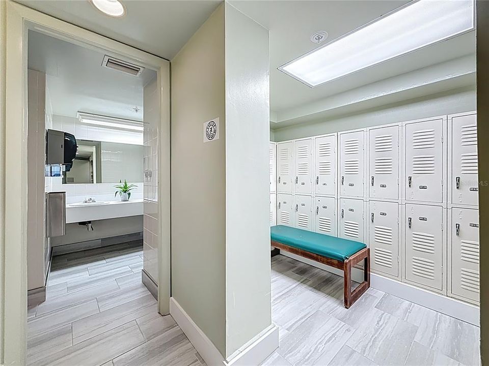 For Sale: $649,000 (3 beds, 2 baths, 1470 Square Feet)