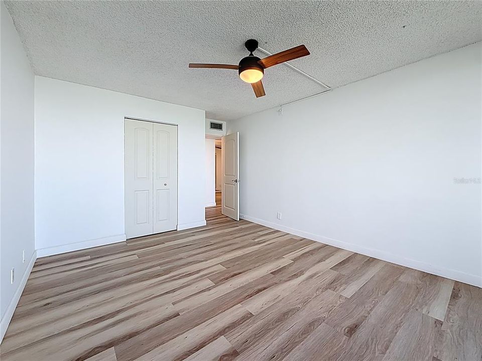 For Sale: $649,000 (3 beds, 2 baths, 1470 Square Feet)