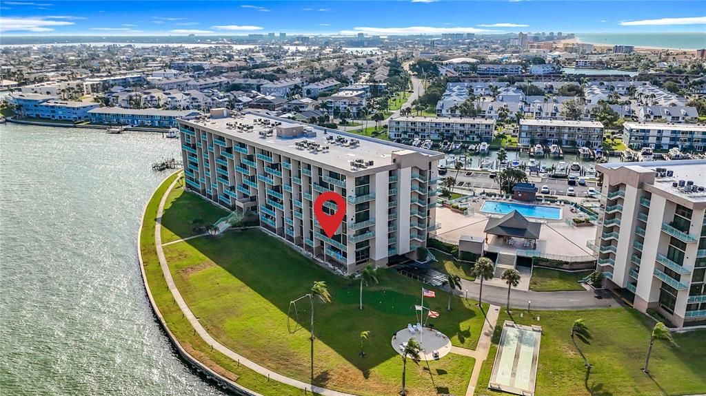 For Sale: $649,000 (3 beds, 2 baths, 1470 Square Feet)