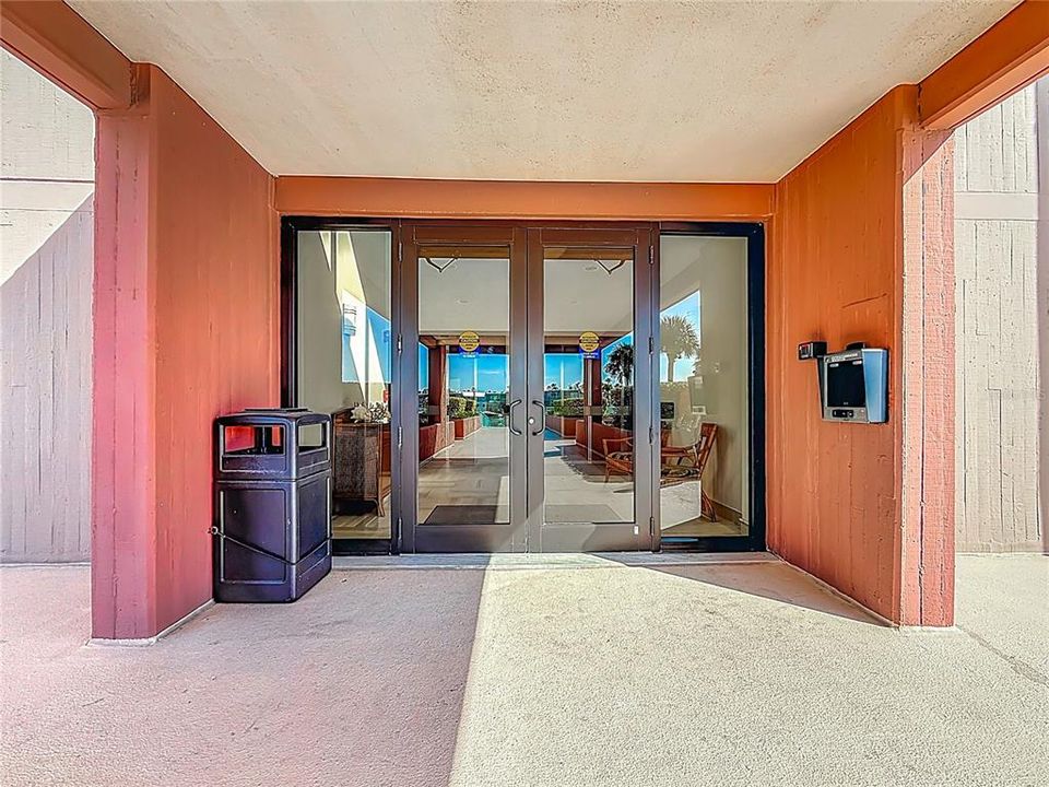 For Sale: $649,000 (3 beds, 2 baths, 1470 Square Feet)