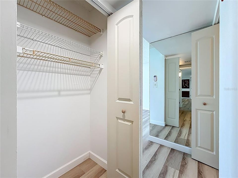 For Sale: $649,000 (3 beds, 2 baths, 1470 Square Feet)