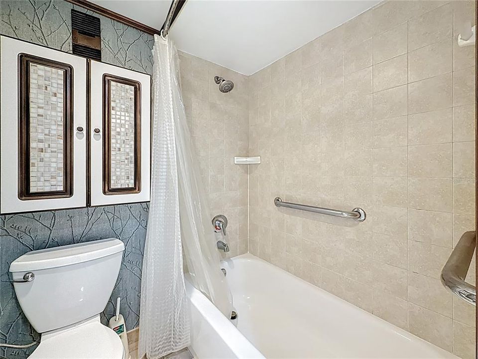 For Sale: $649,000 (3 beds, 2 baths, 1470 Square Feet)